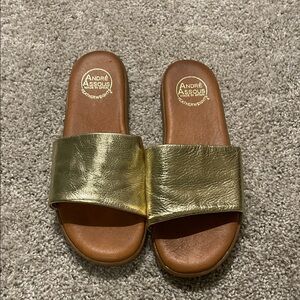 Andre Assous leather Metallic Gold Slides
